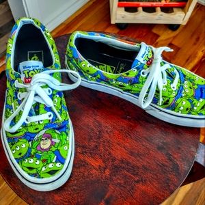RARE! Toy Story Vans shoes - Aliens theme w/Buzz.